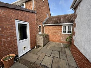 Side- click for photo gallery